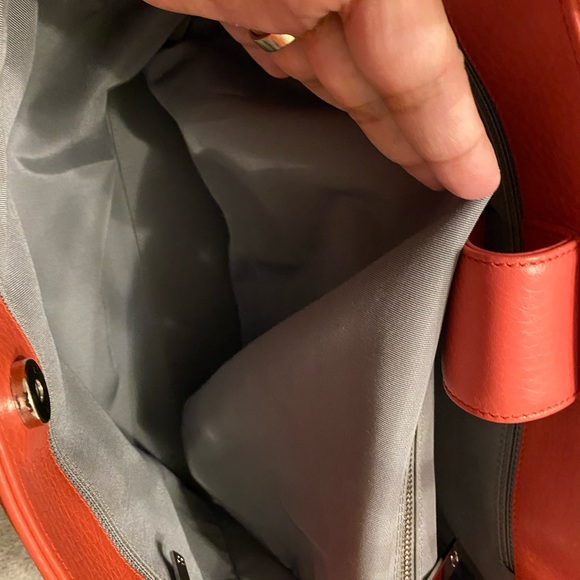 Sold on FB Chanel executive tote - Picture 11 of 13